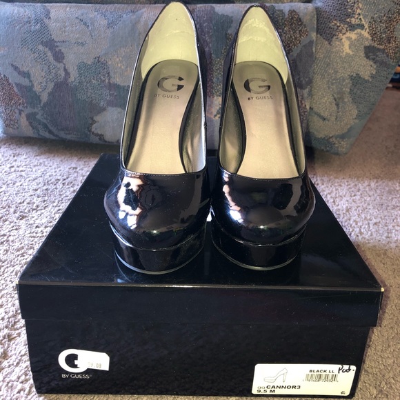 Guess Cannor Pumps Size 9.5 - Picture 2 of 8